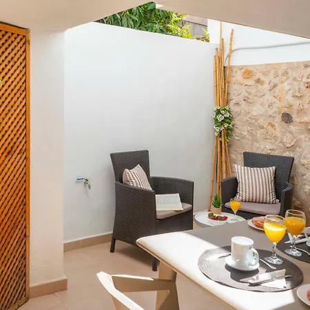 Holiday home Townhouse Lleo 72 By Homevillas360 *