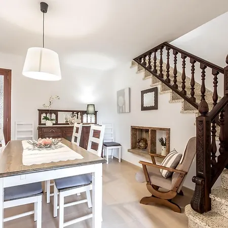 Townhouse Lleo 72 By Homevillas360 * Pollenca